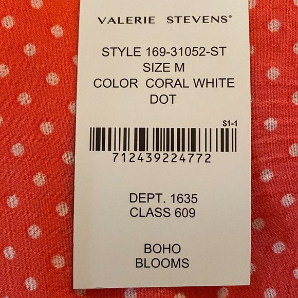 Valerie Stevens Boho Blooms Blouse - Picture 6 of 7